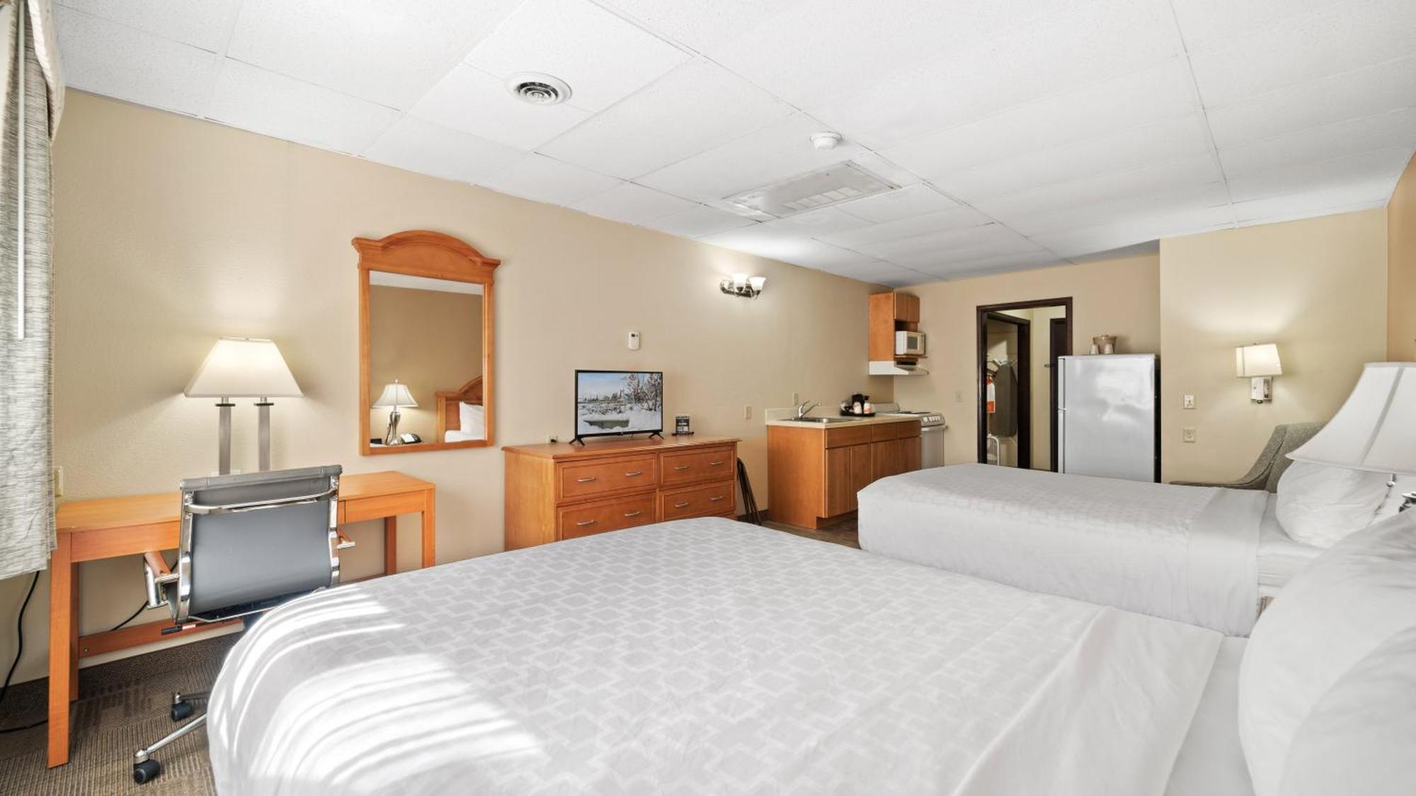 Clarion Hotel & Suites Fairbanks Near Ft Wainwright Dış mekan fotoğraf